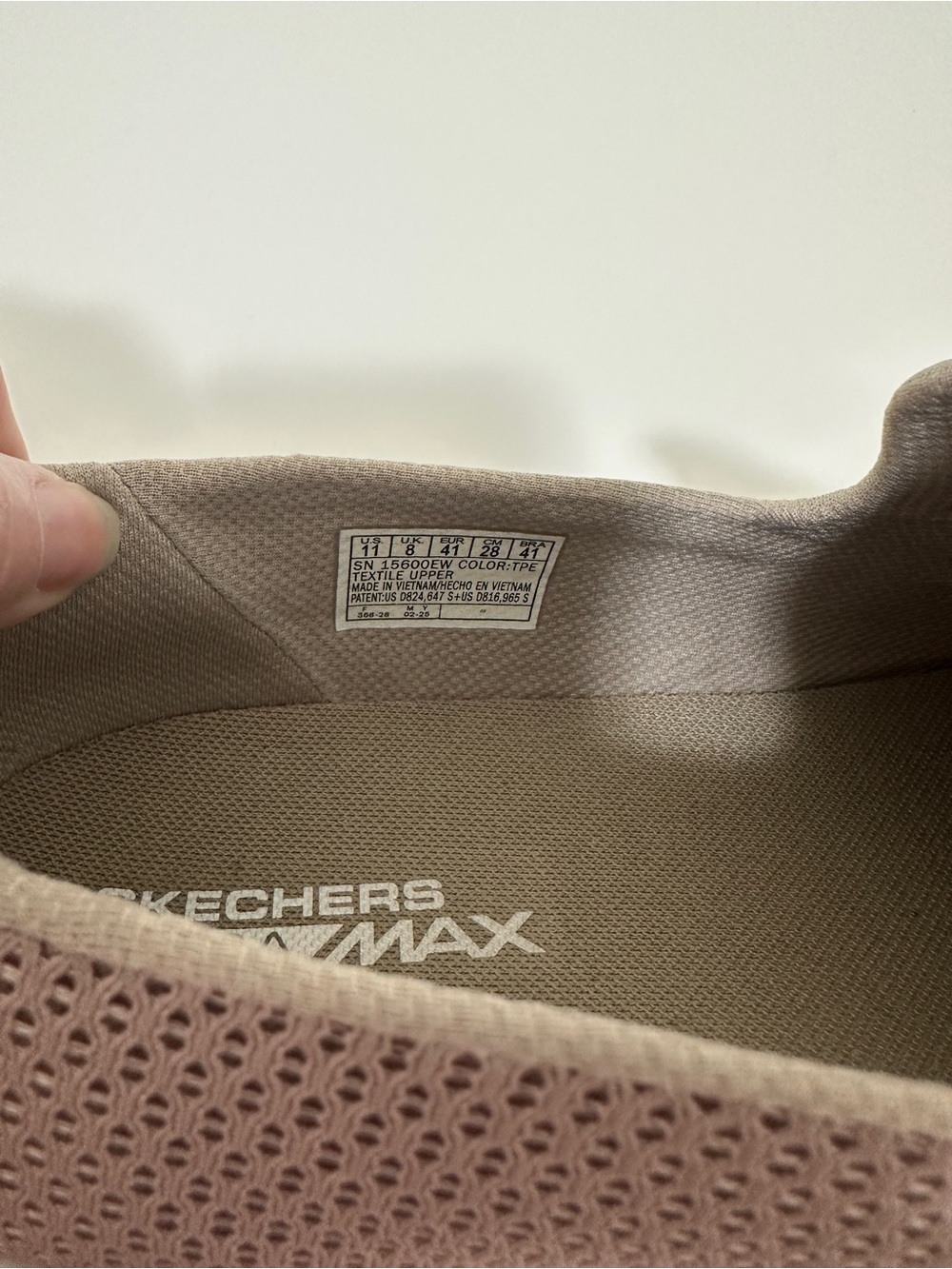 Skechers GOwalk Goga Max Slip-On Walking Shoes Taupe Women’s 11 - Picture 6 of 10